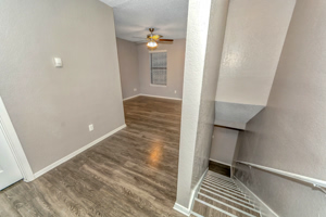 Hulen Park Place Image 12