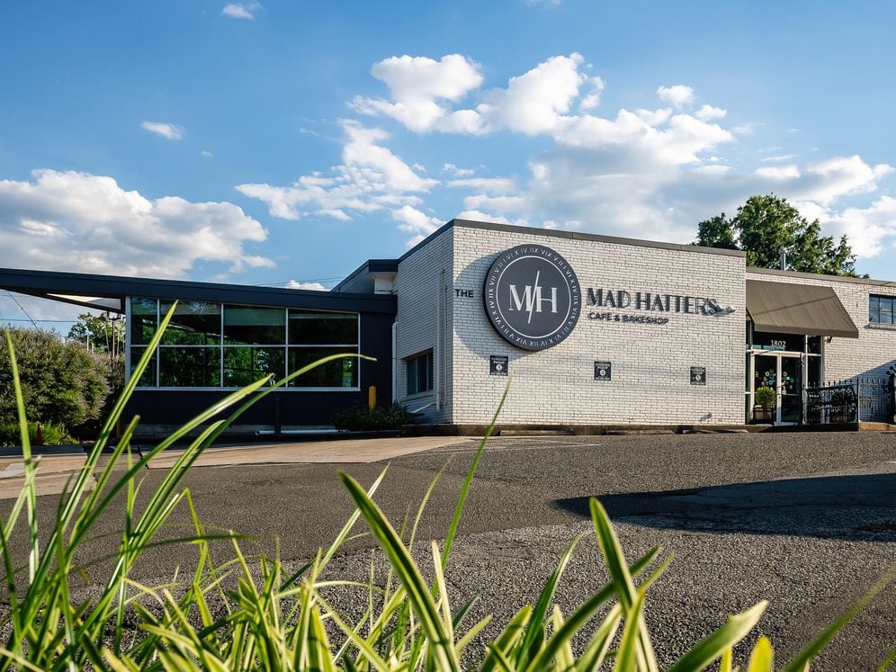 Minutes from retail and dining including the Madhatter Café & Bakeshop