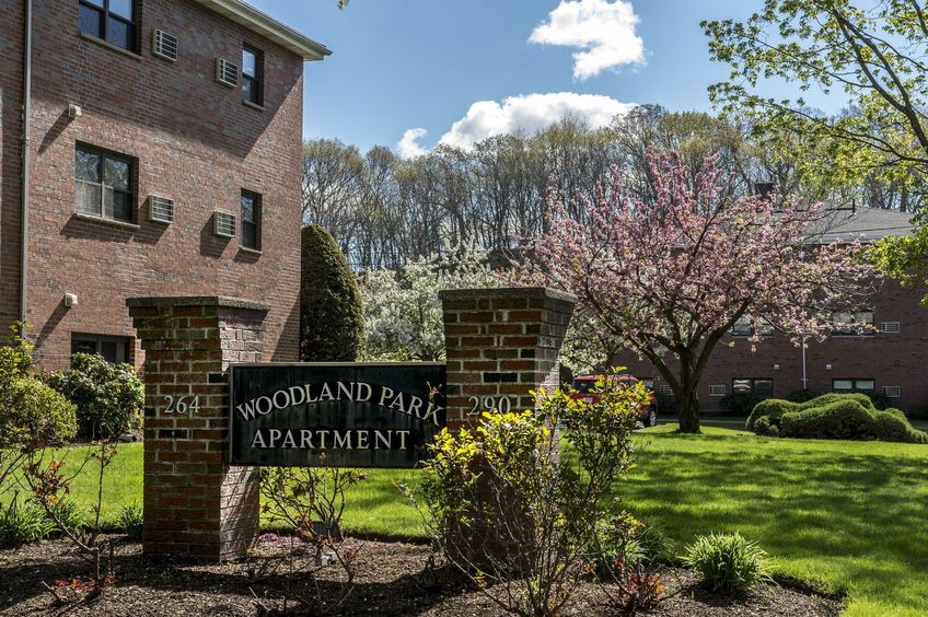 Woodland Park at Riverside Image 1