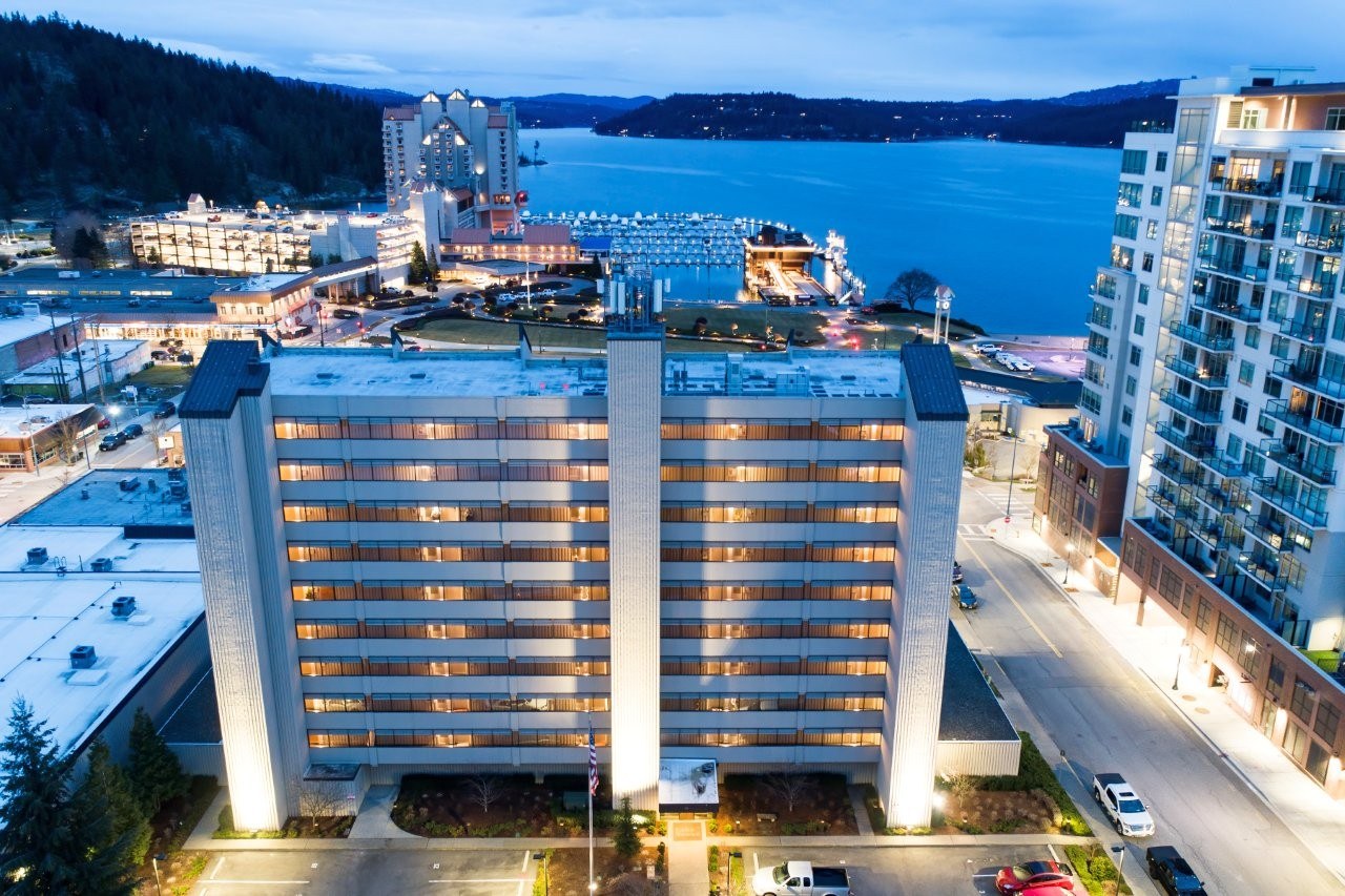 Lake Tower Image 32