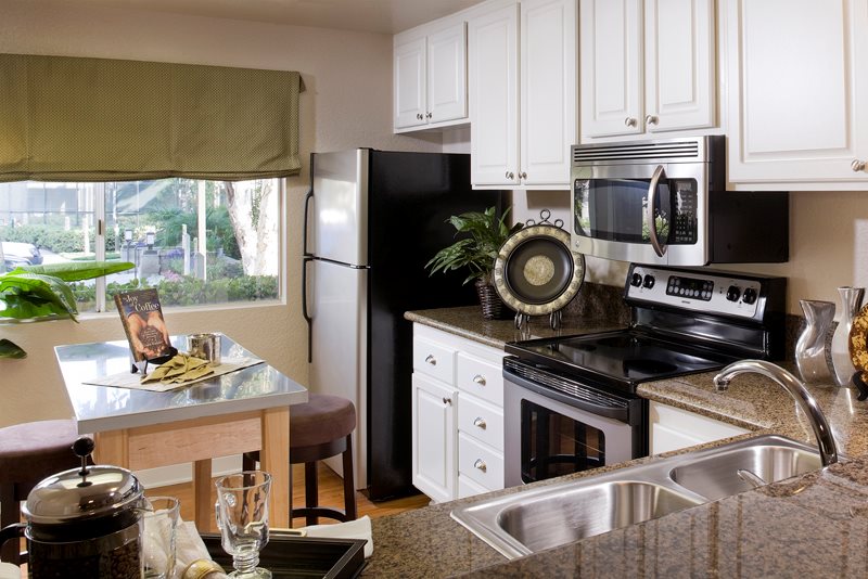 Aliso Creek Apartments, Aliso Viejo (see pics &amp; AVAIL)