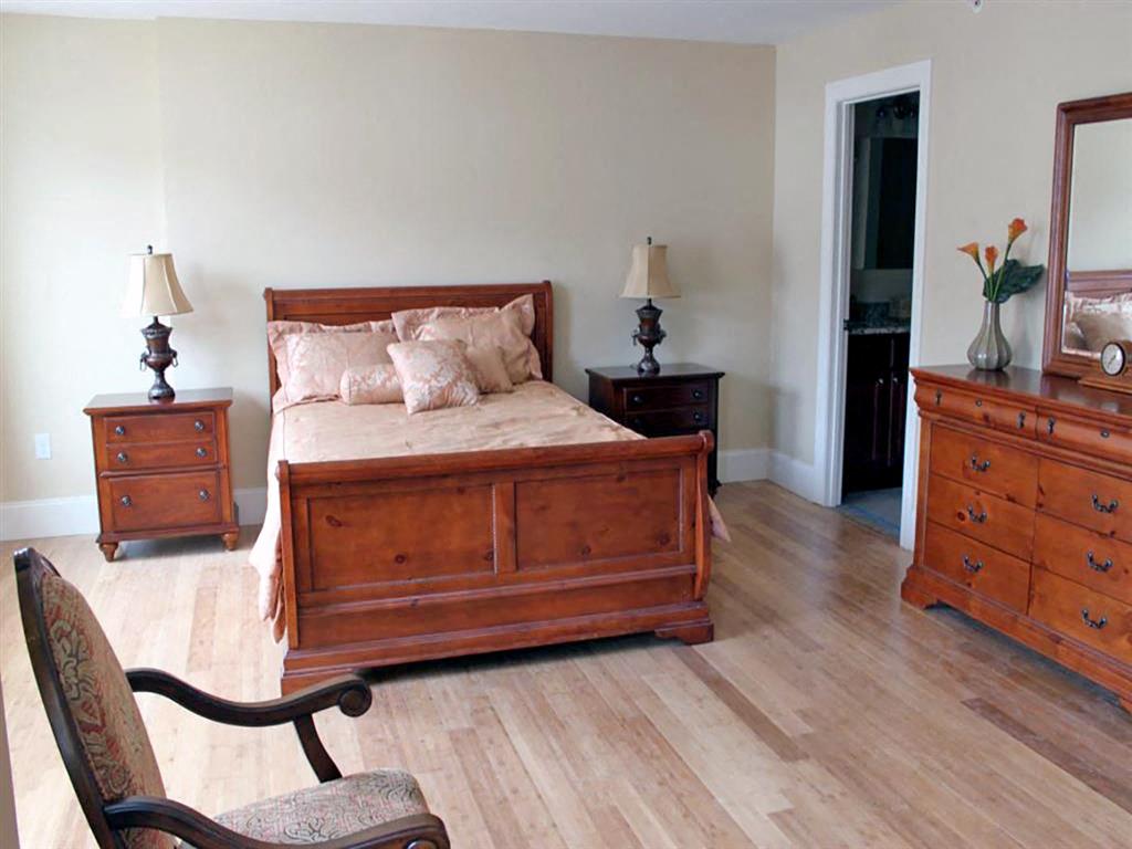 Prospect Hills Image 32