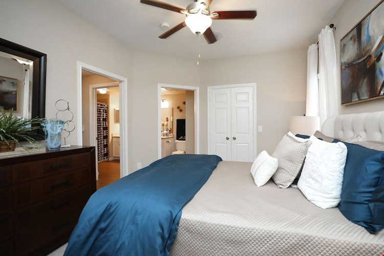 Enclave At Woodbridge Image 48