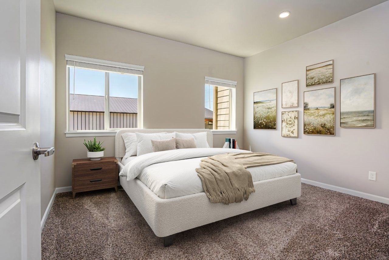Roomy bedroom perfect for a king sized bed