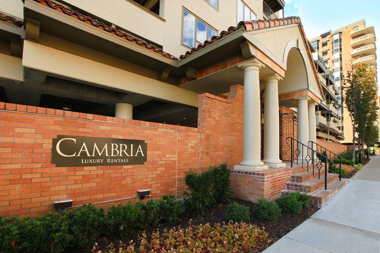 Cambria Luxury Rentals Image 2