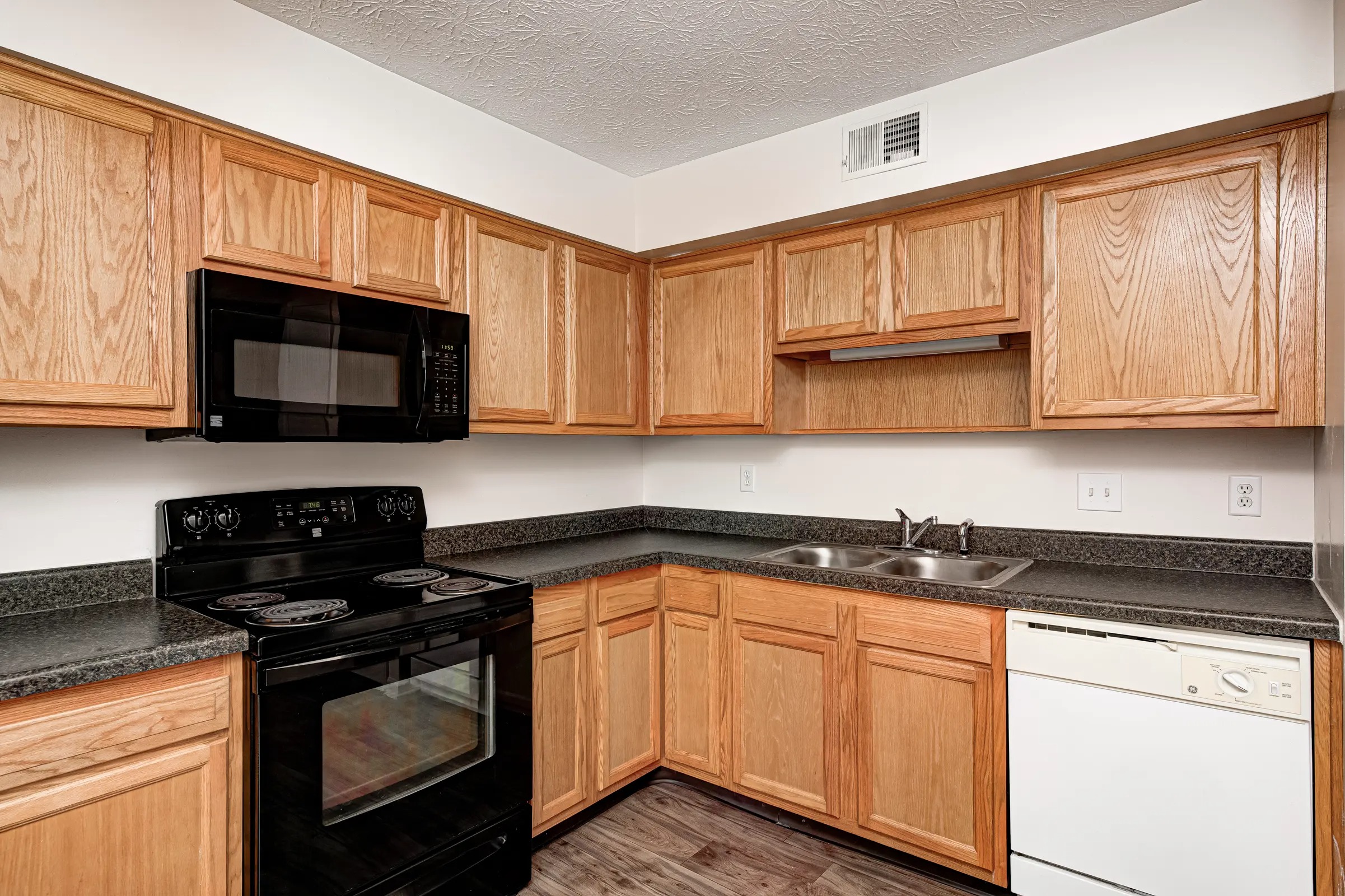 Greenfield Knoll Image 15