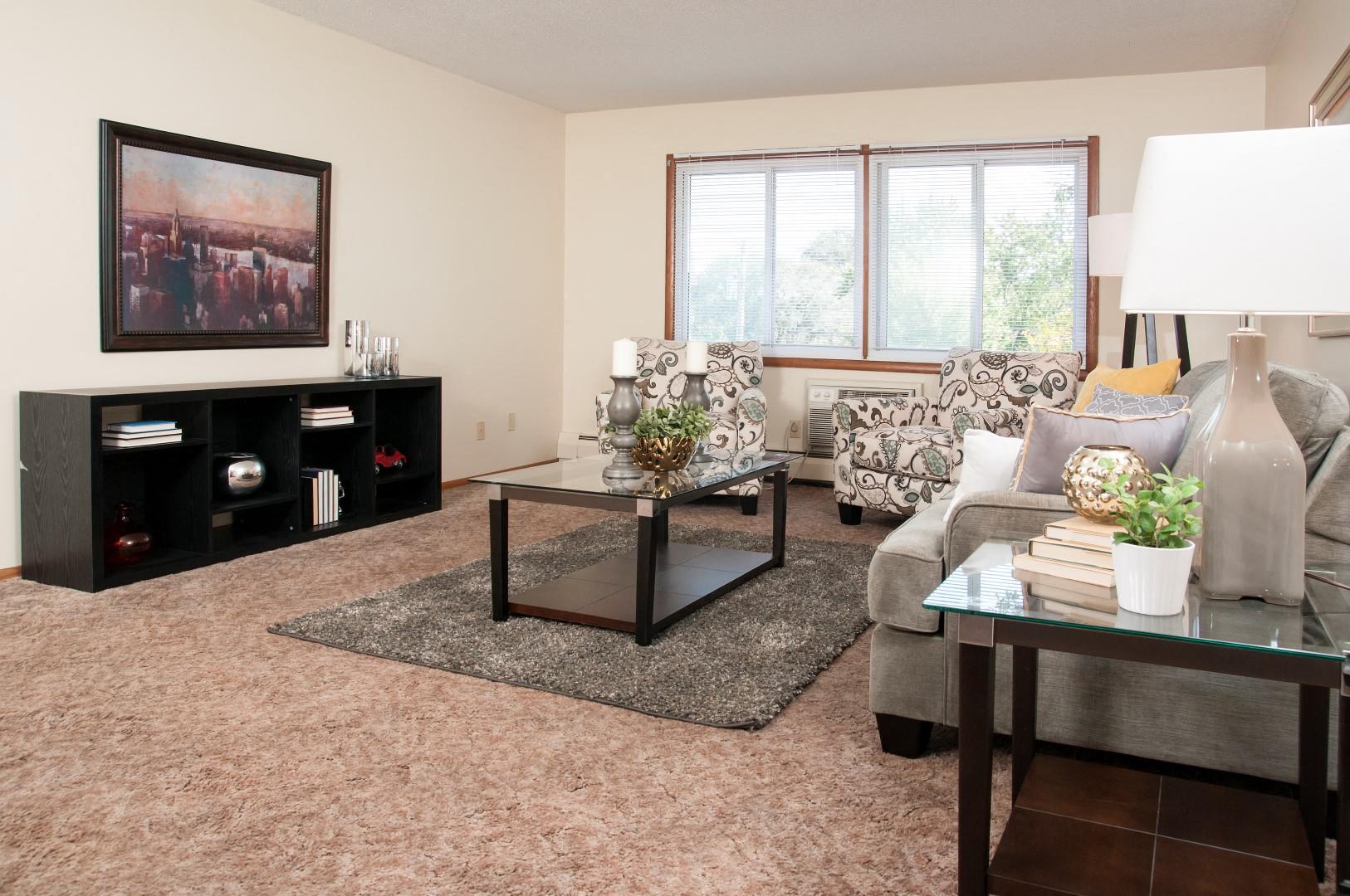 Moonraker Apartments Image 14