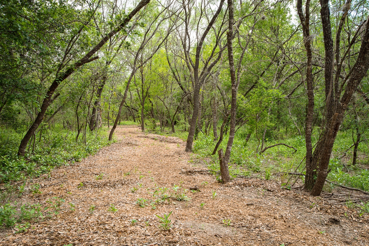Villas In Westover Hills   Image 8