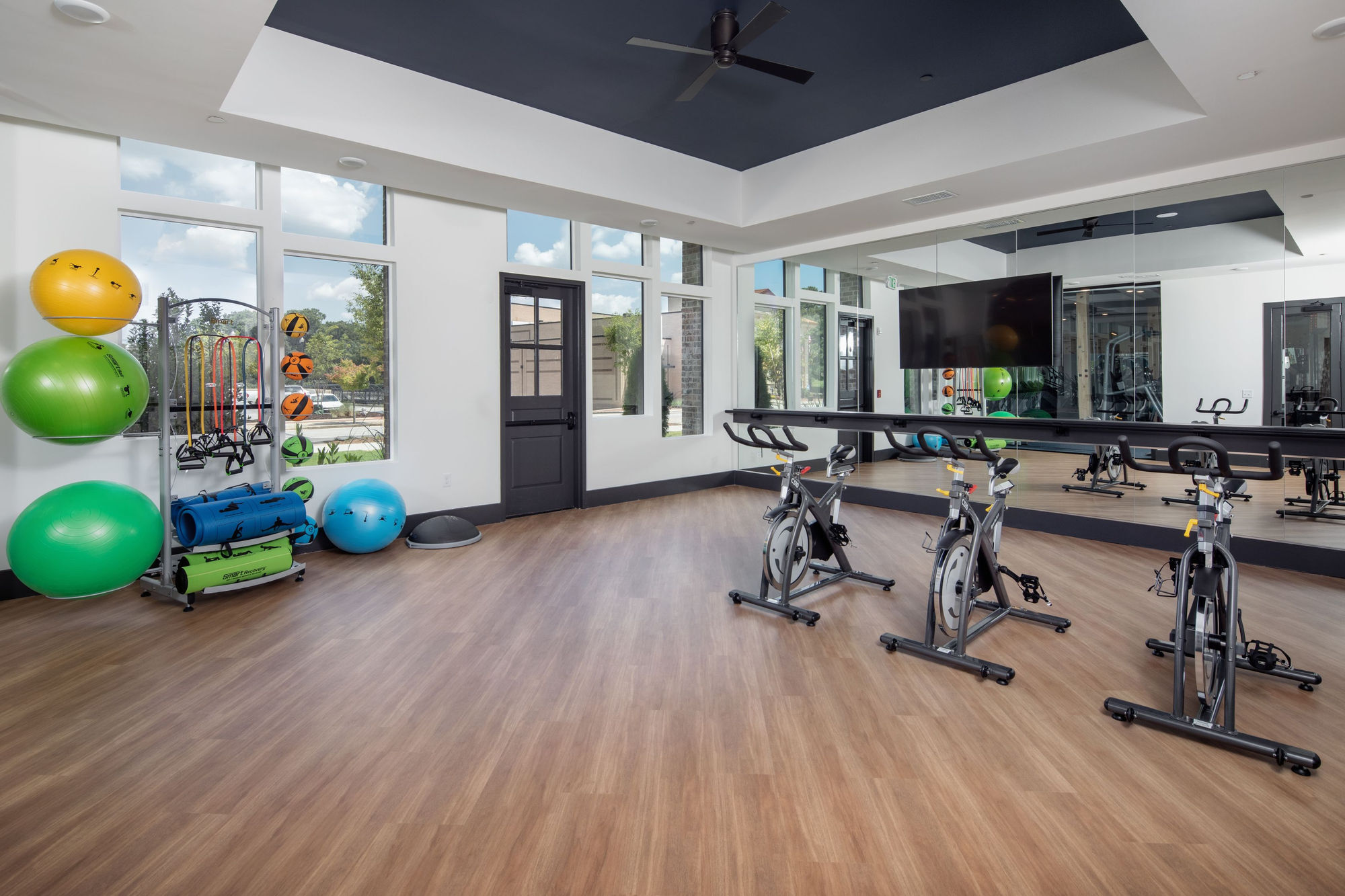 The Local Sugar Hill Apartments Image 30