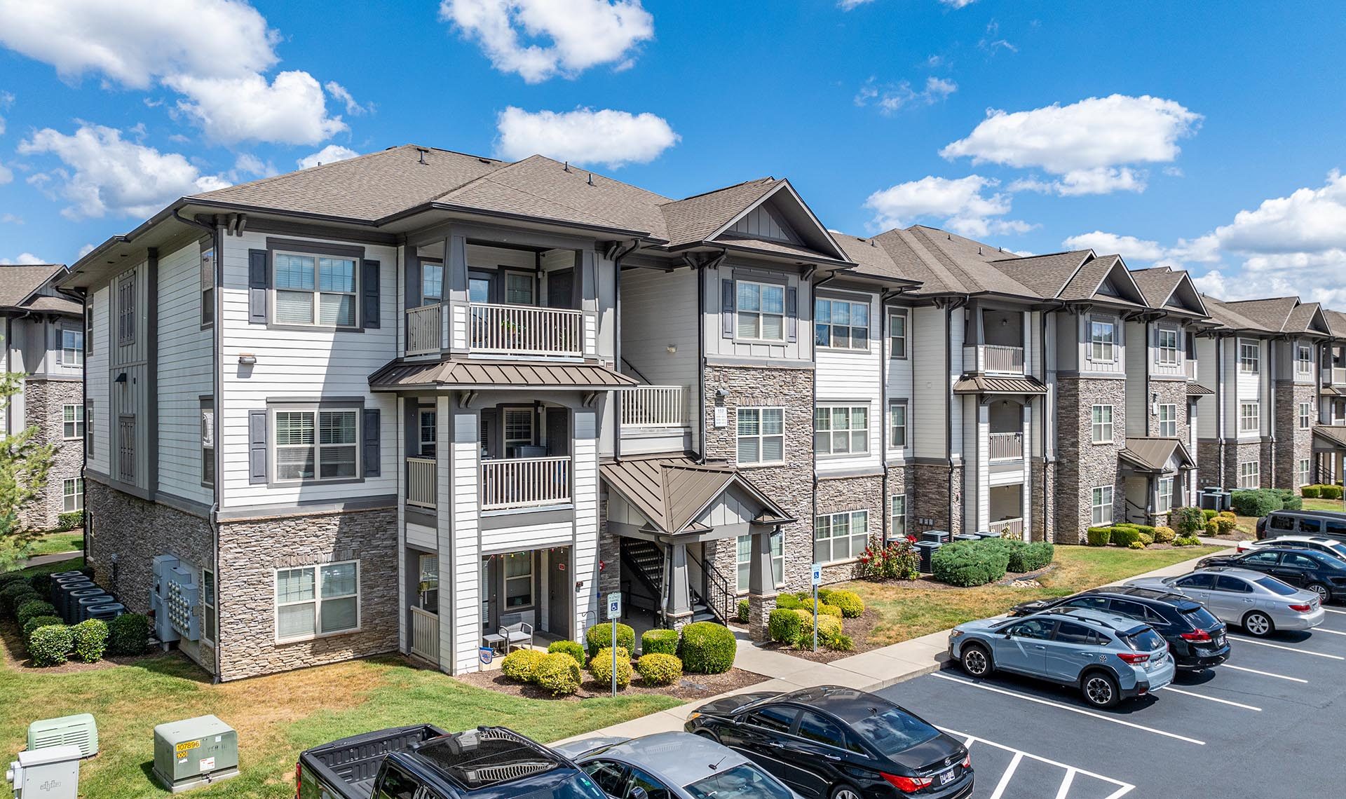 Vintage at Emory Road Apartments Image 28