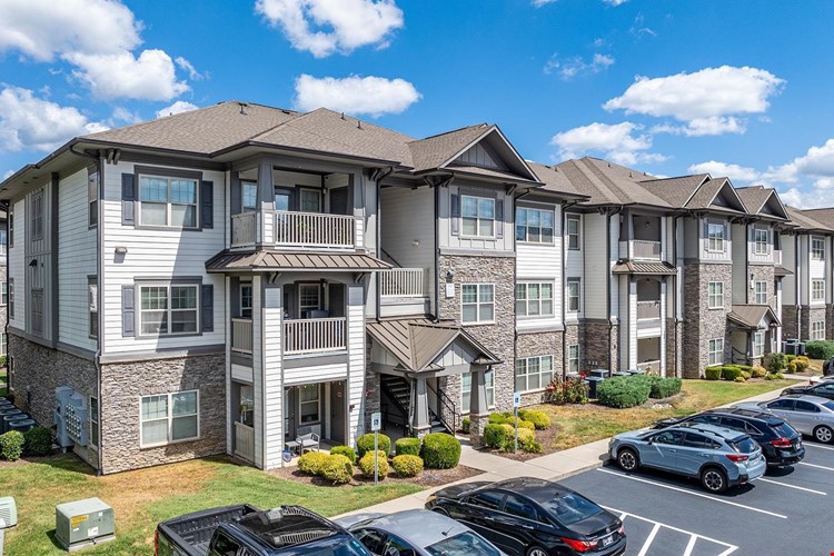 Vintage at Emory Road Apartments Image 28