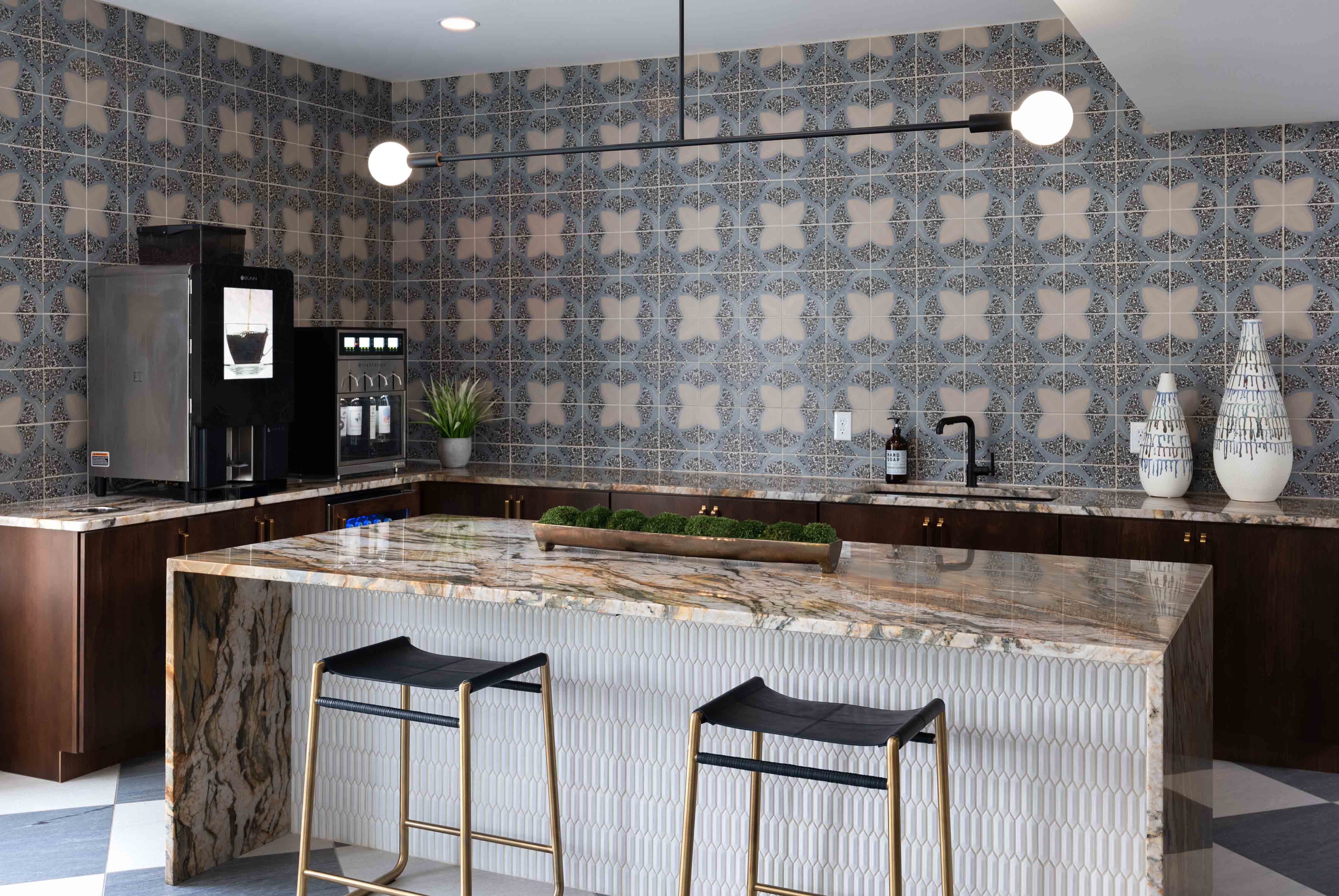 Hurstbourne Grand Apartments Image 16