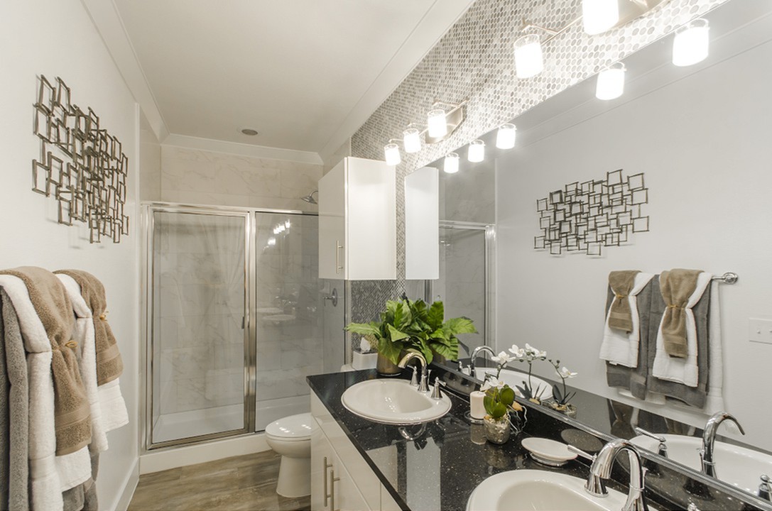 The Towers Woodland Image 45