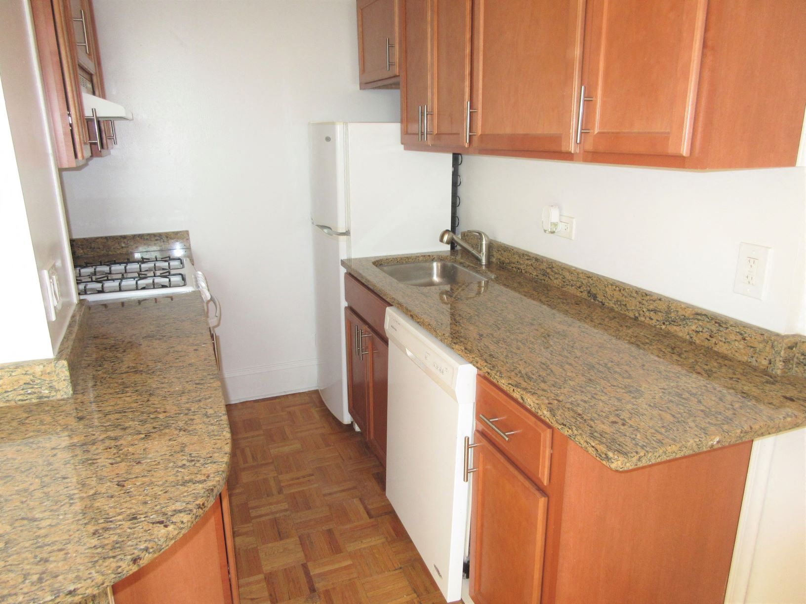 Park View Apartments Image 18