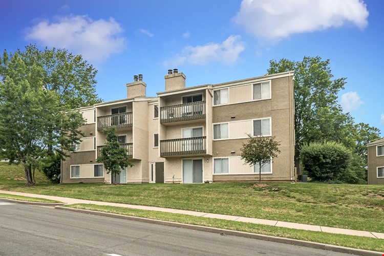 Waterford West Image 2