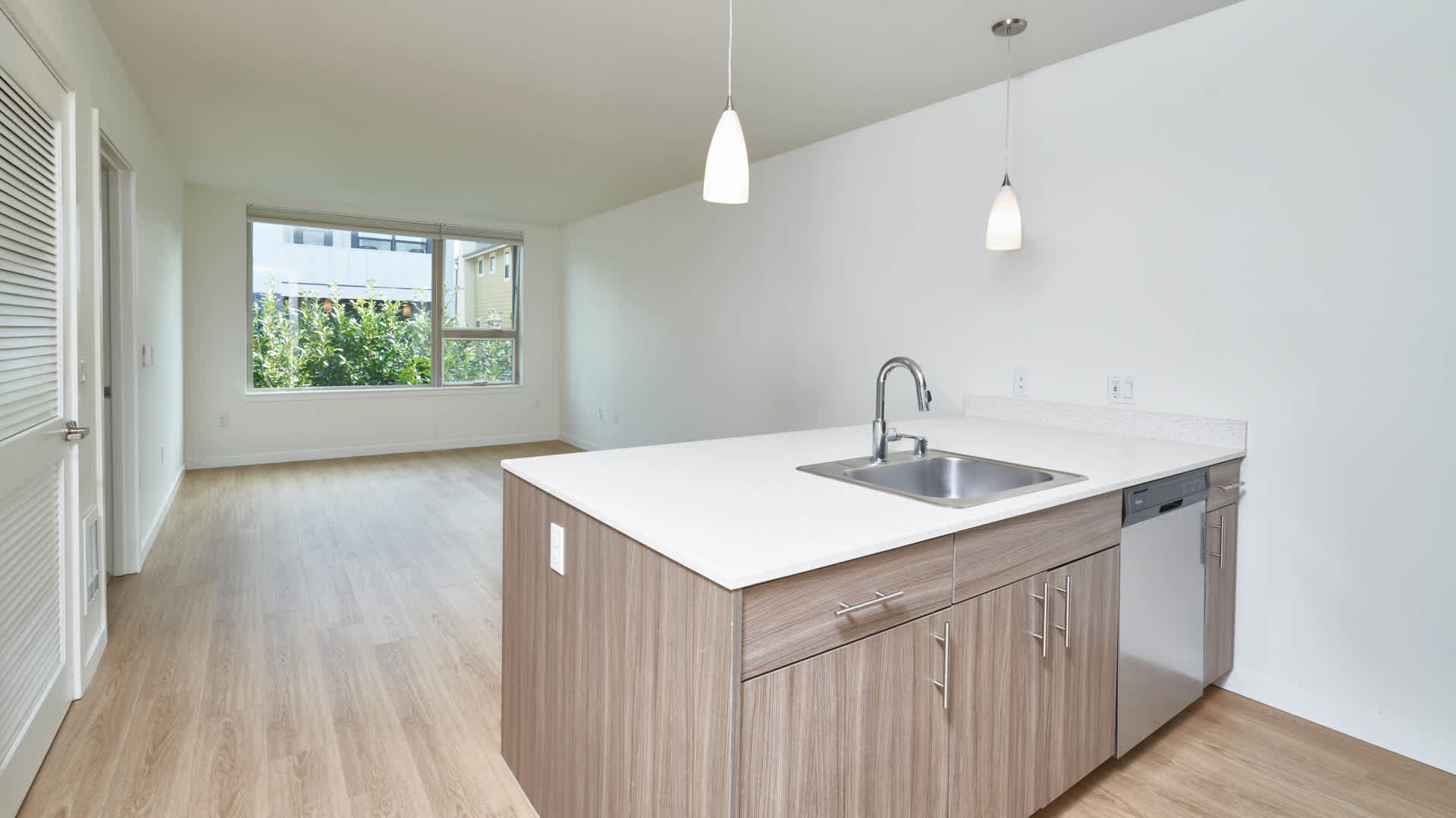 Springline  Image 11