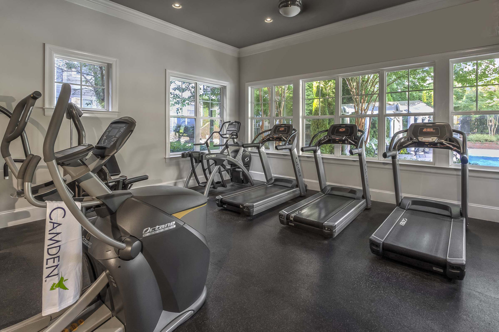 Camden Fallsgrove Image 20