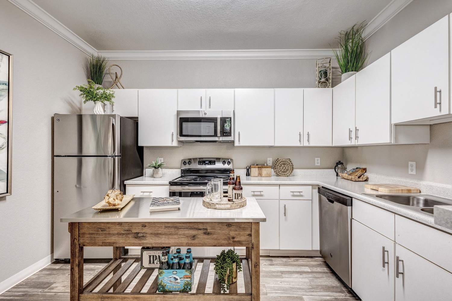 Pavilions at Silver Sage Apartments Image 45