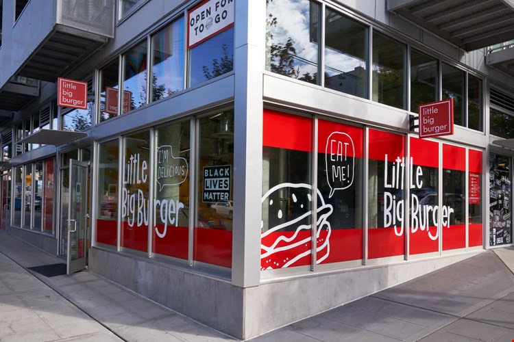 Chloe on Union Image 10