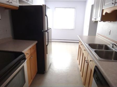 Burnsville Pointe Apartments Image 6