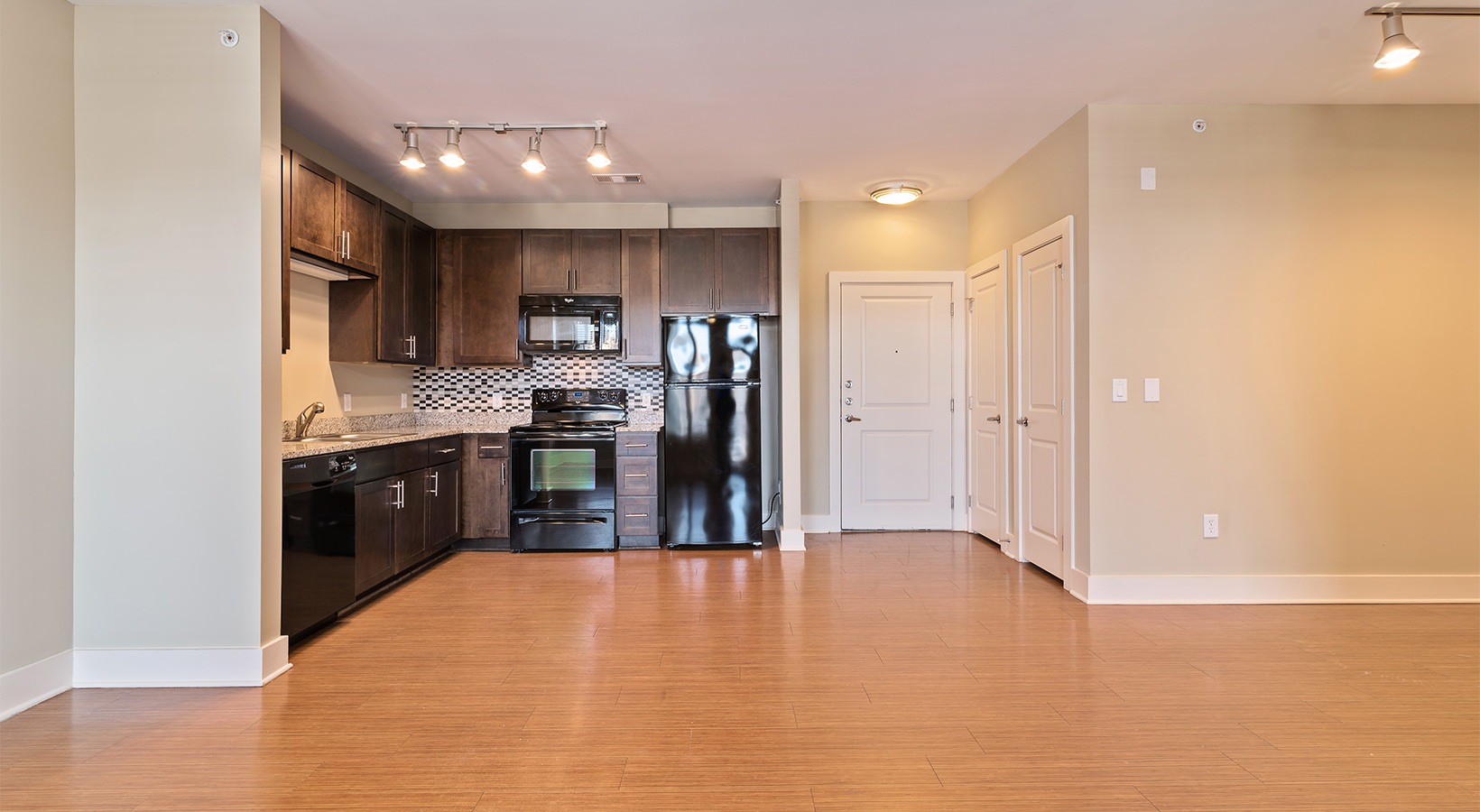 Eleven North Image 30