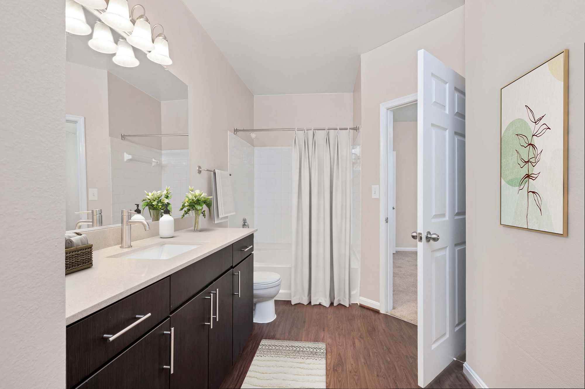 Camden Fallsgrove Image 13