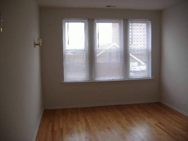 925 E 46th Street Image 3