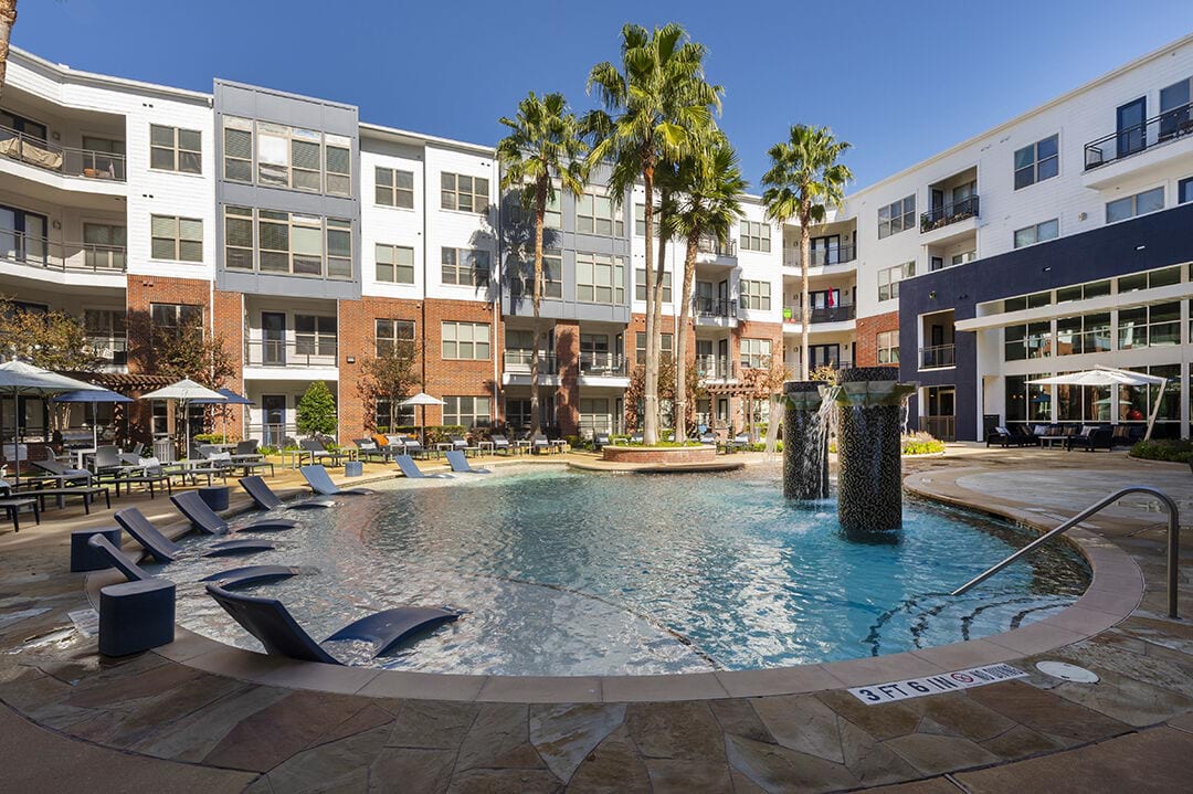 The Richmond at Uptown Image 54