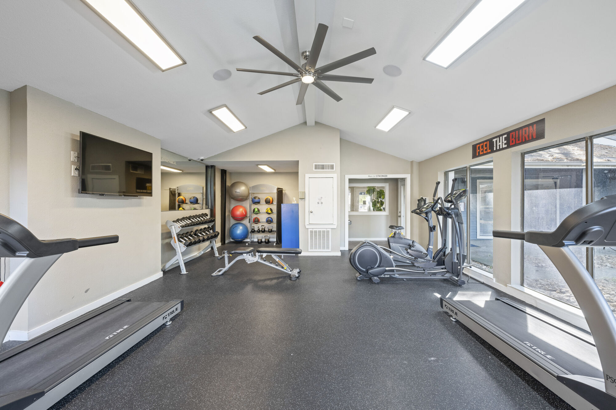 The Reston Apartments Image 26