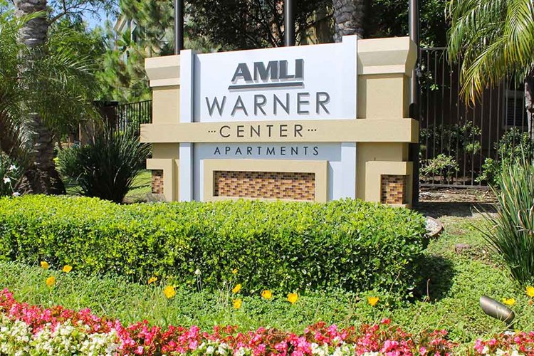AMLI Warner Center Image 26