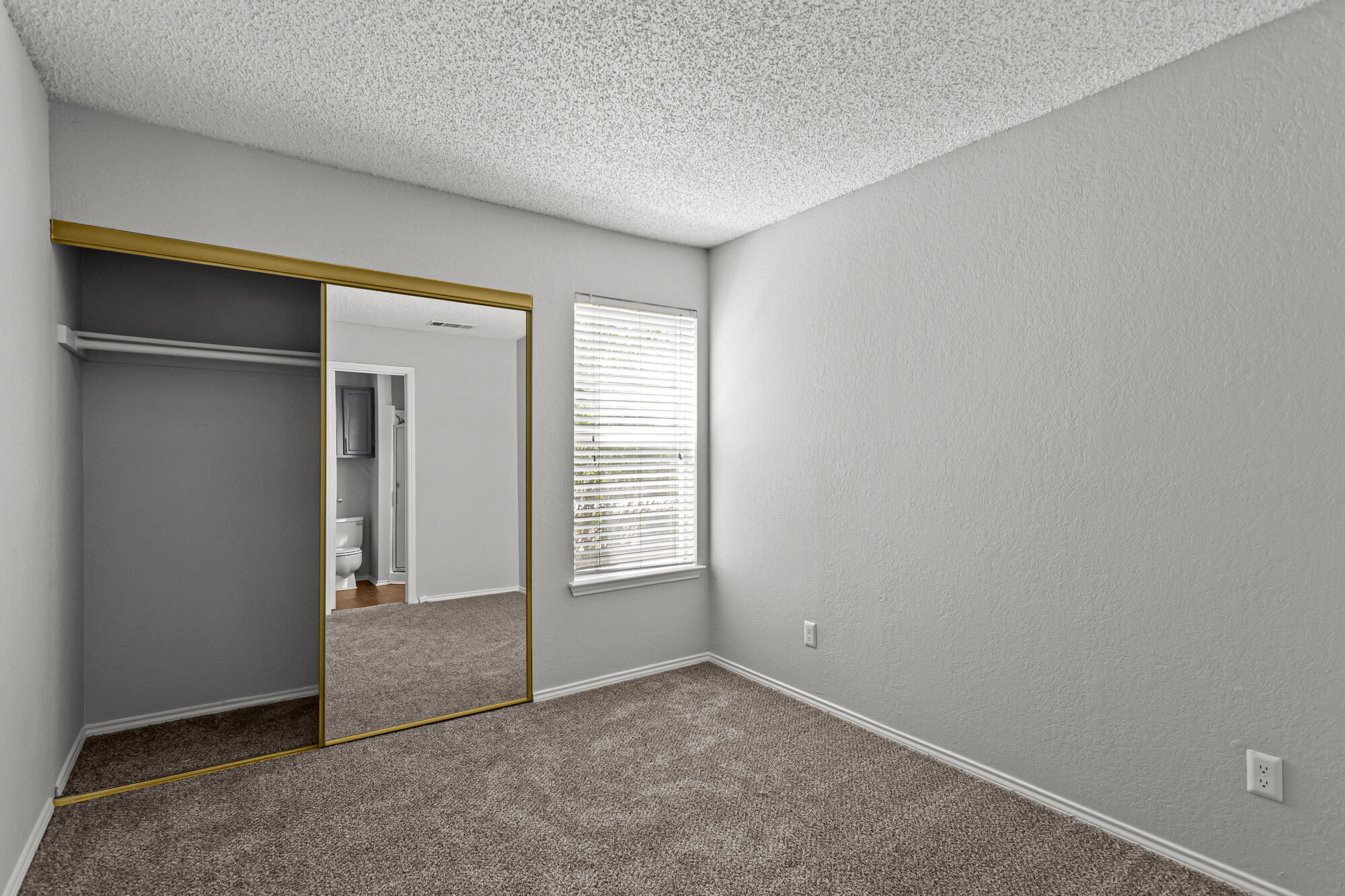 Park at Ashford Image 48