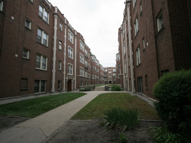 5034-5046 S Woodlawn Avenue Image 6