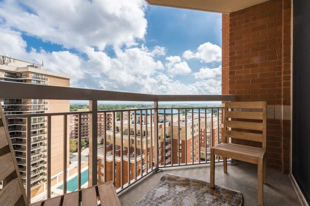 Ballston Place Image 18