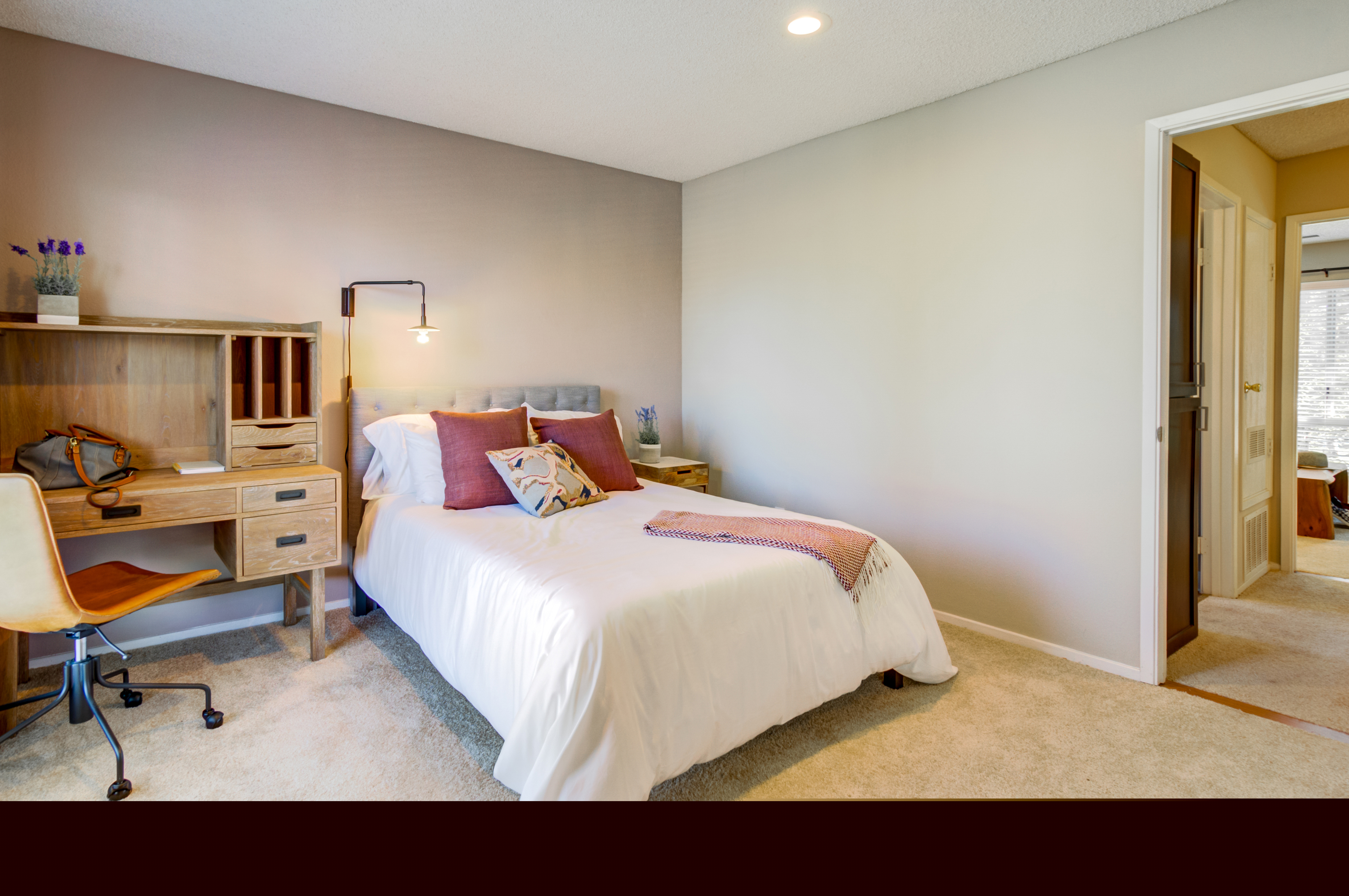The Grove Luxury Apartments Image 12