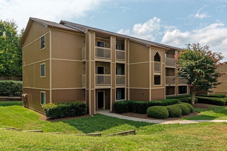 Waters Edge Image 10