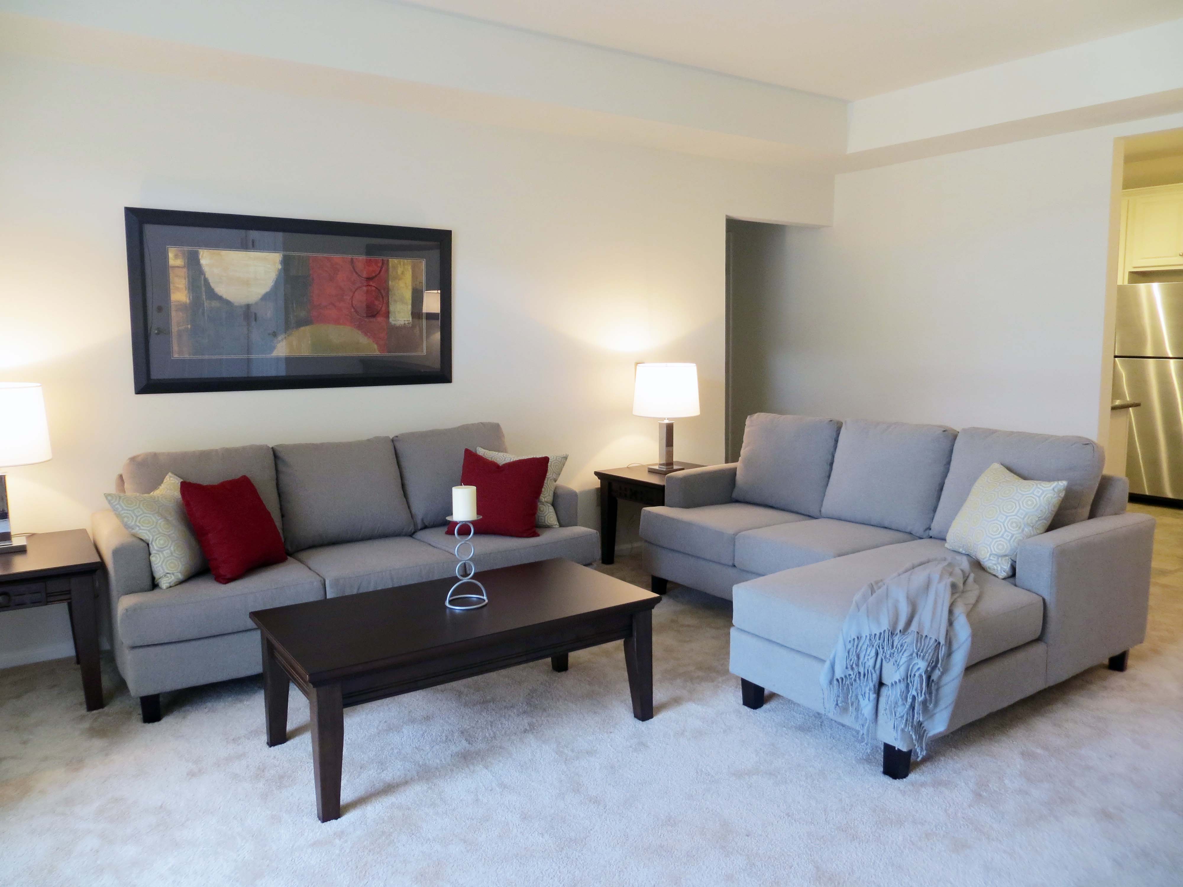 Henderson Square I and II Image 7