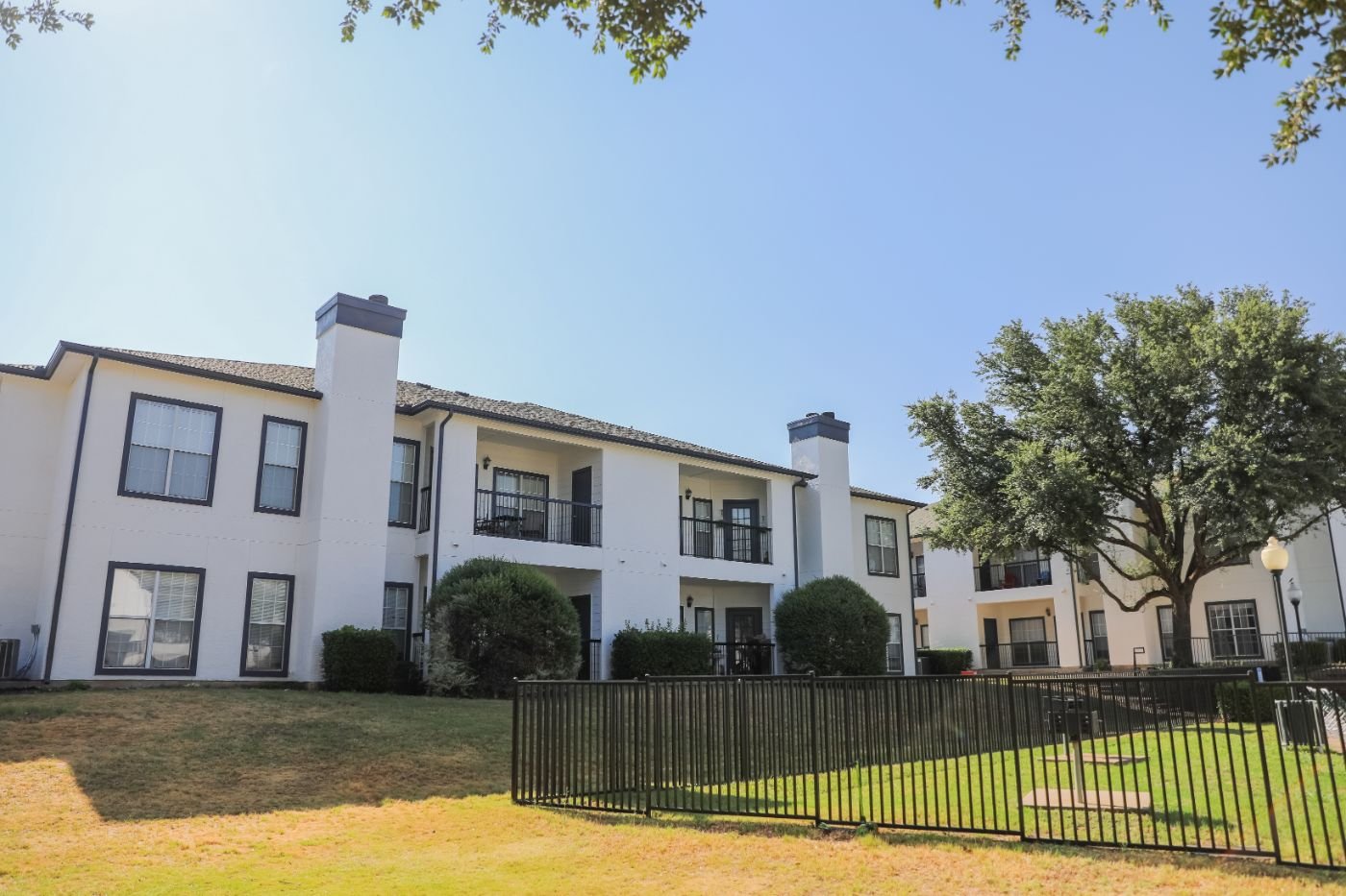 9th Street Apartments Image 2