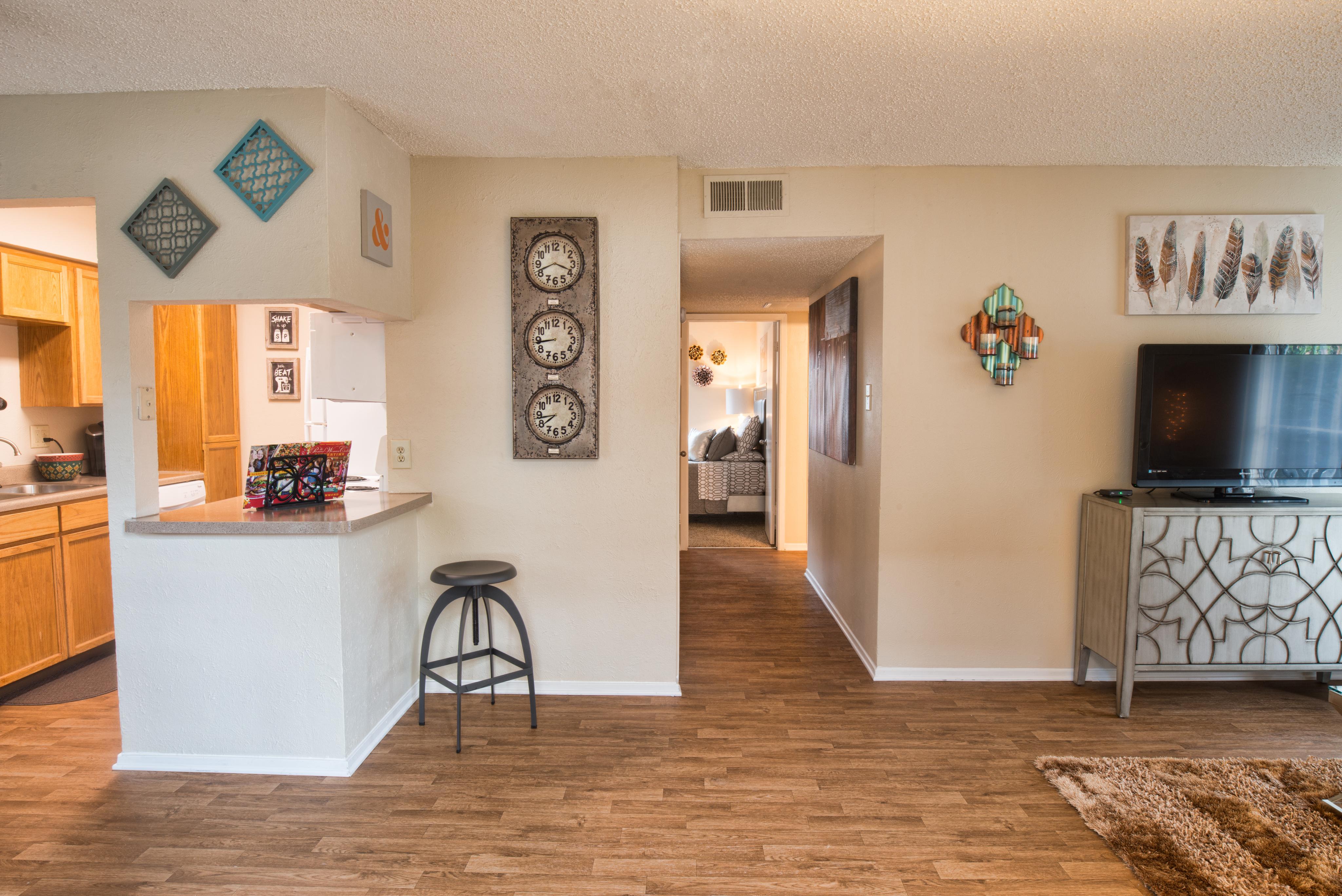 Marabella Apartments Image 6