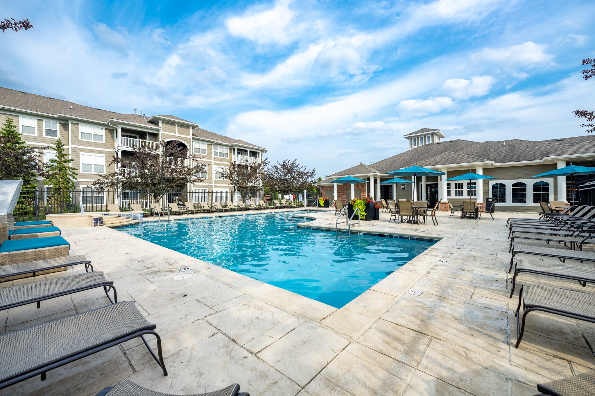 Maple Knoll Apartments Image 13