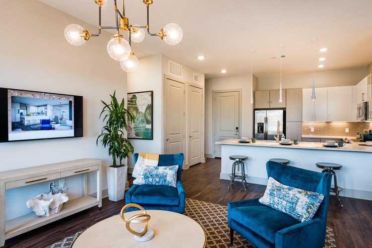 Siena Suwanee Town Center Image 11