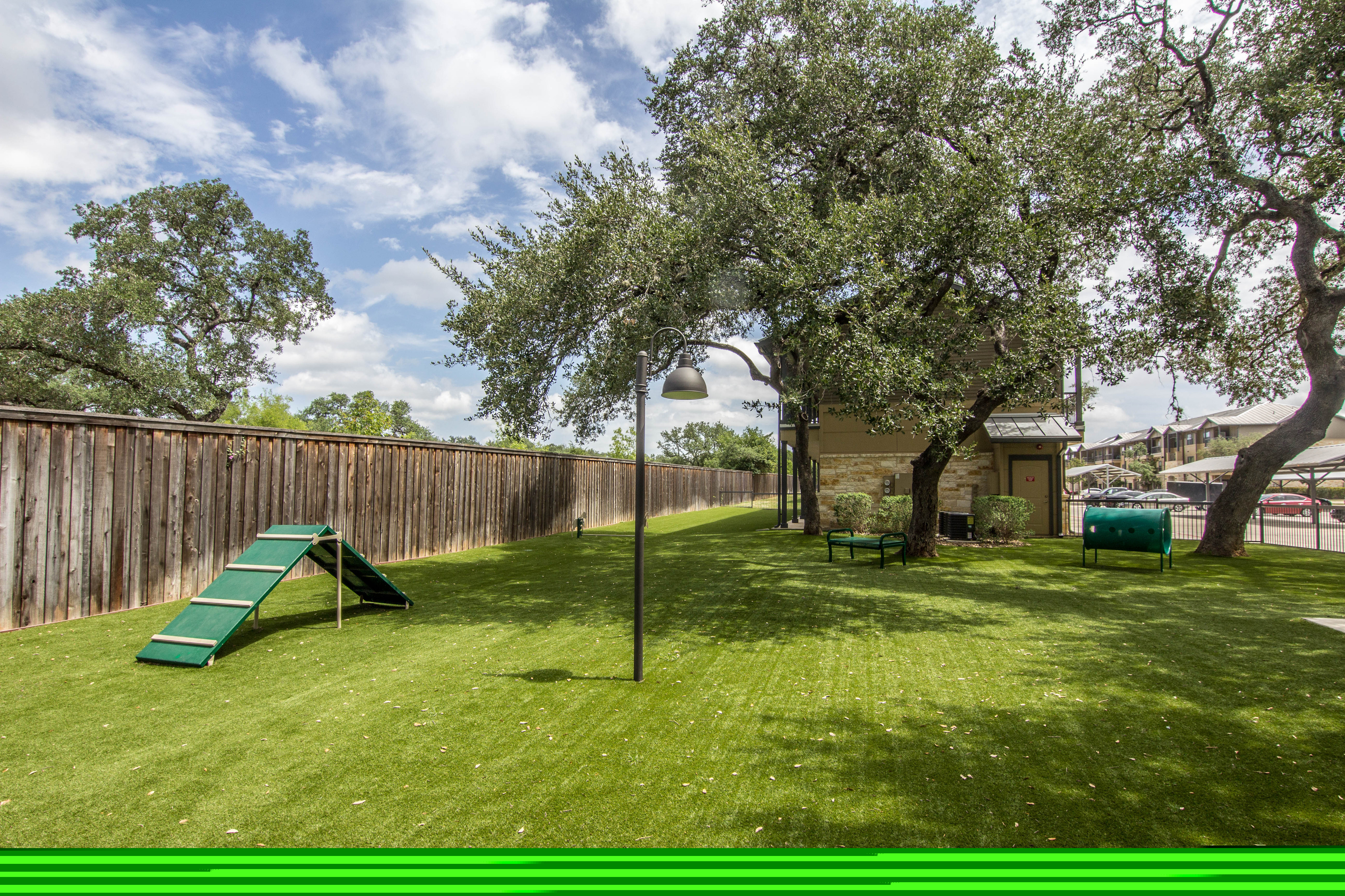 Platinum Shavano Oaks Apartments Image 49