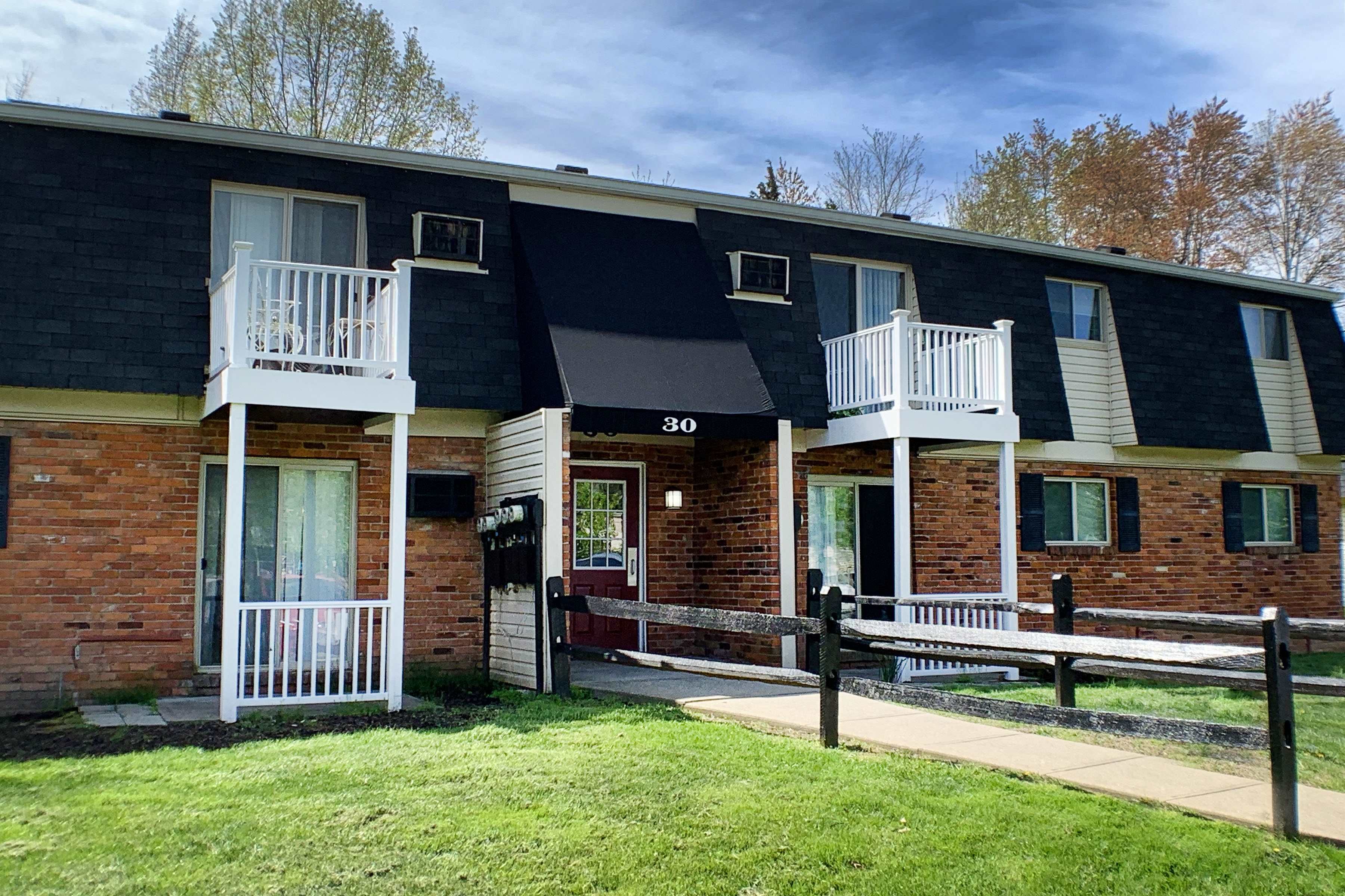 Crown Station Apartments Image 17