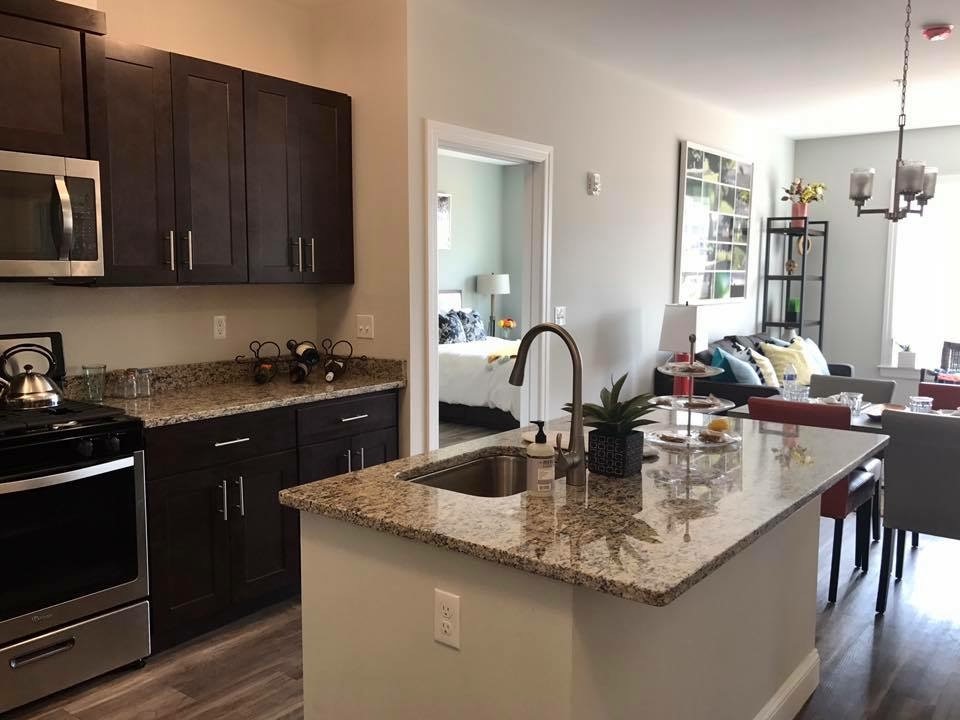 Canal Crossing at Whitneyville West Image 10