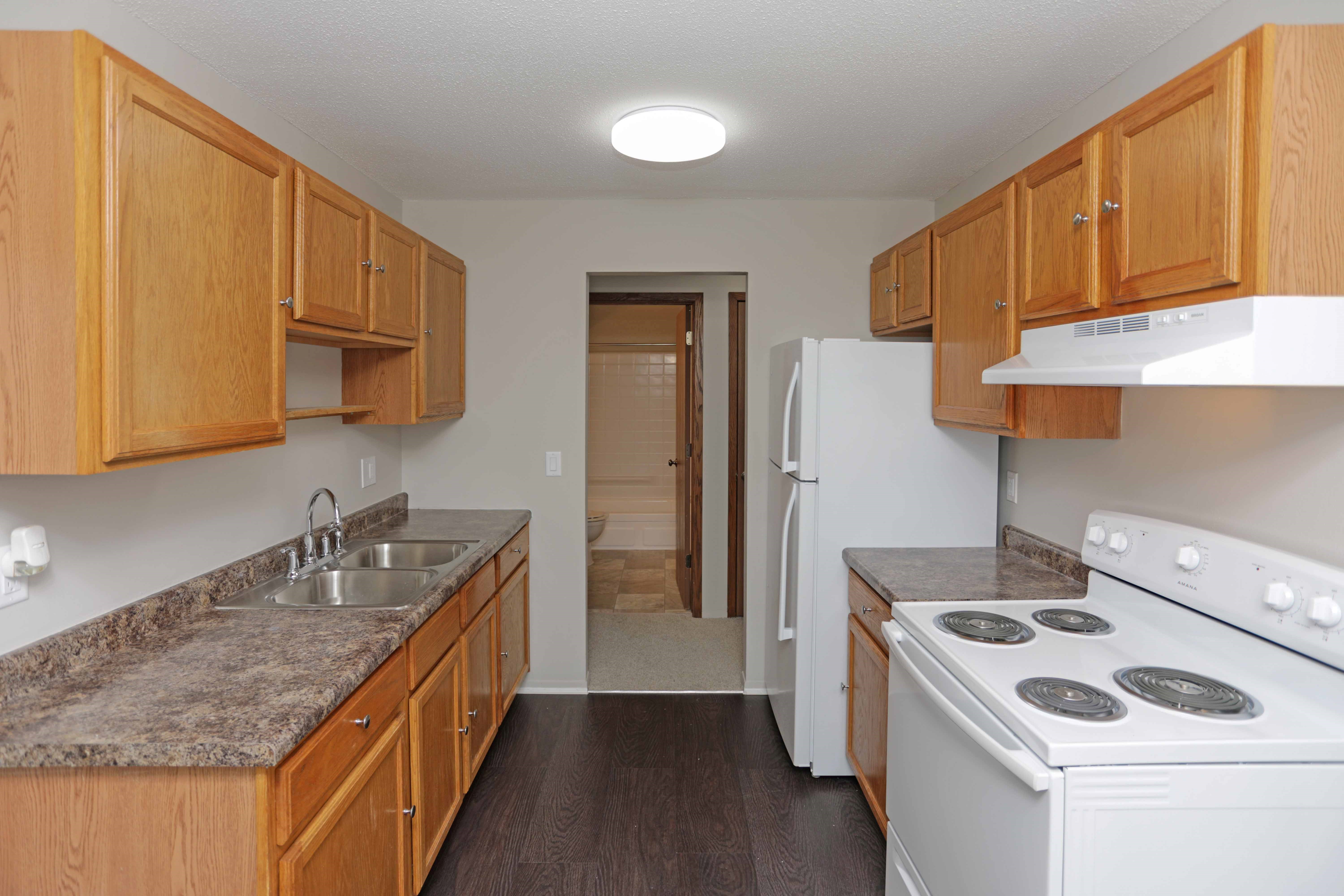 Parkview Apartments Image 6