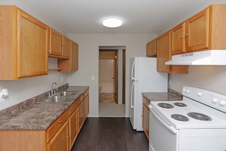 Parkview Apartments Image 6