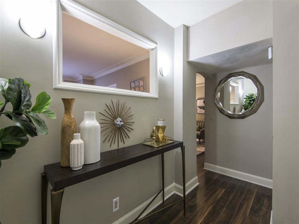 Alden Park Luxury Apartments Image 10