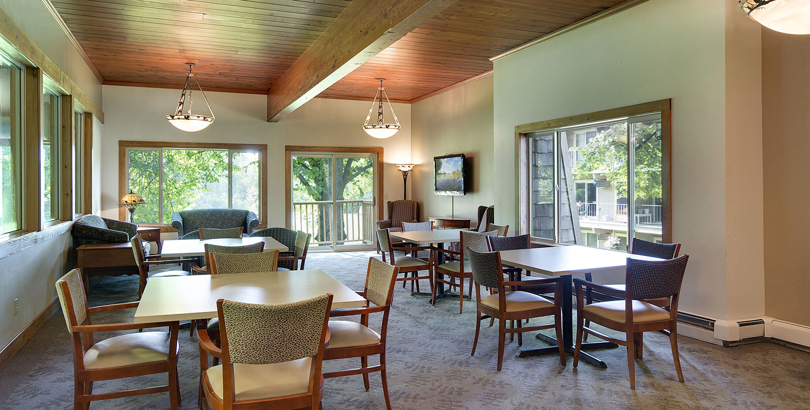 Beach South Apartments Image 1