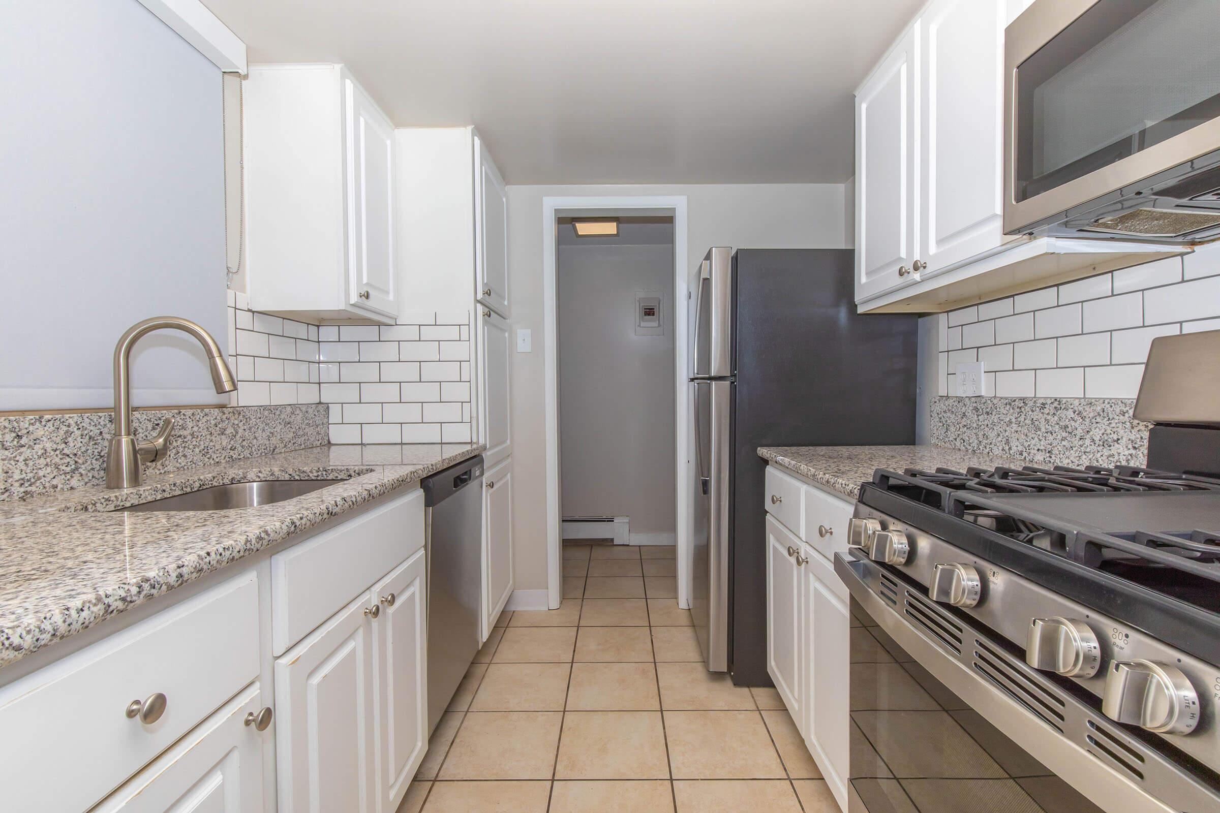 Boulder Crescent Image 38