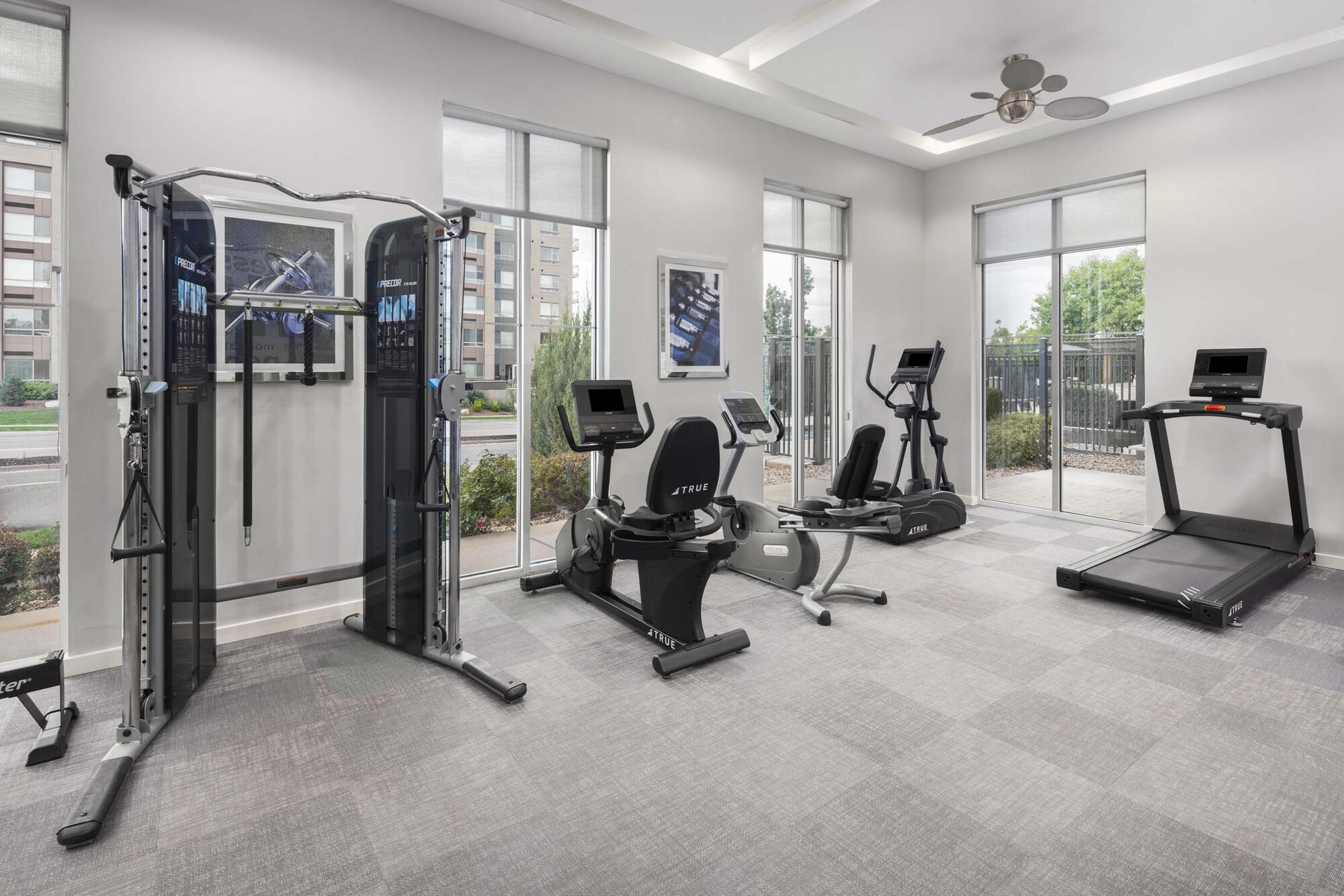 Camden Belleview Station Image 18