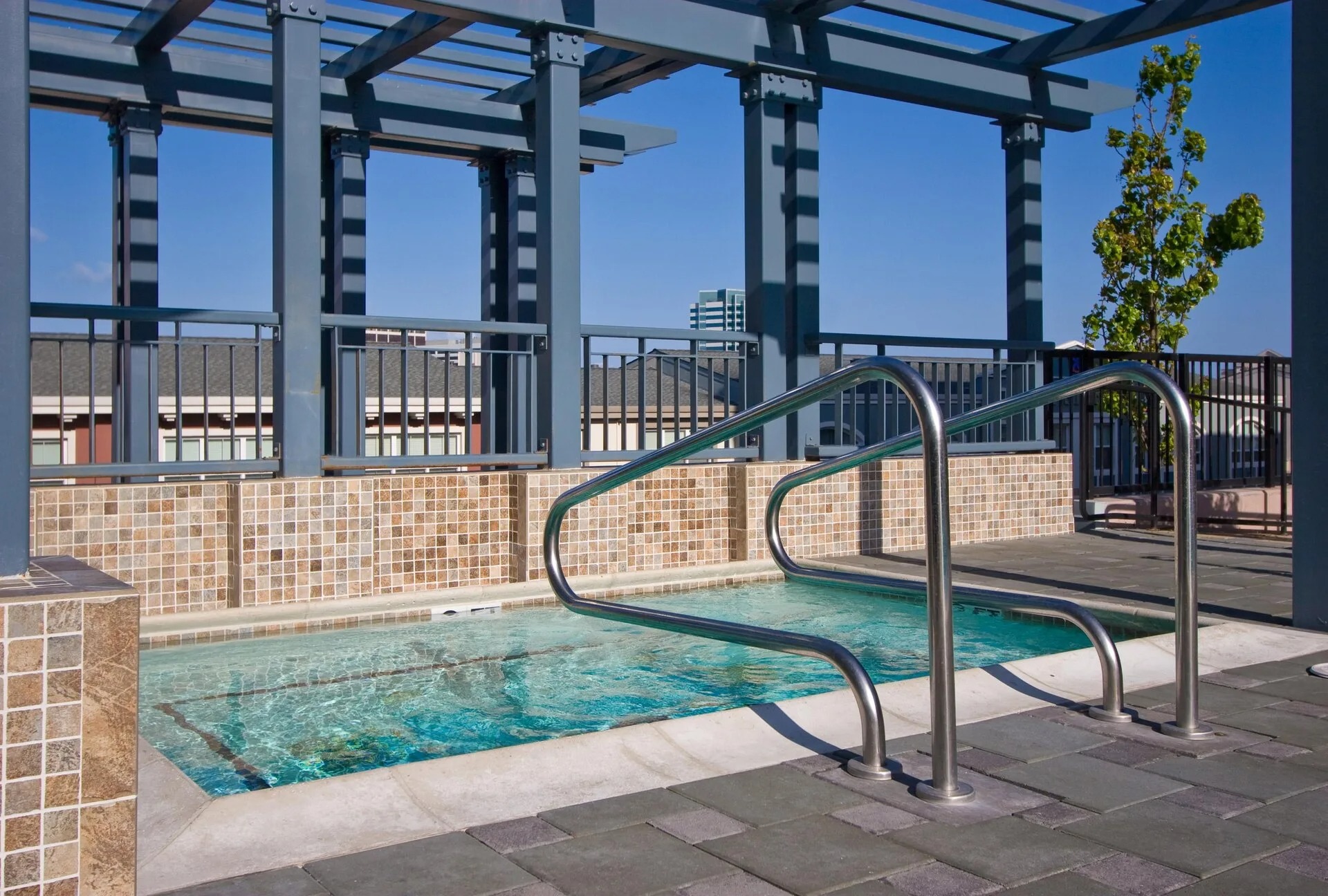 Bay House Emeryville  Image 2